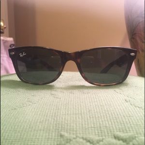 Polarized Ray Bans